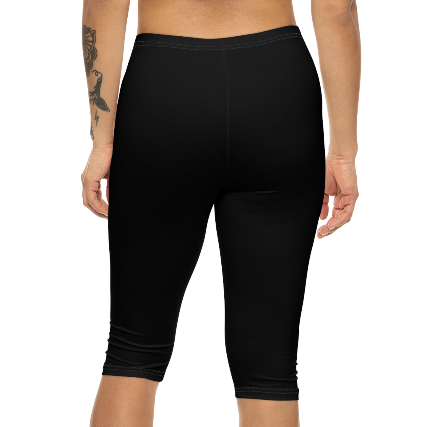 Battle Box [BB] Women's Black Capri Leggings
